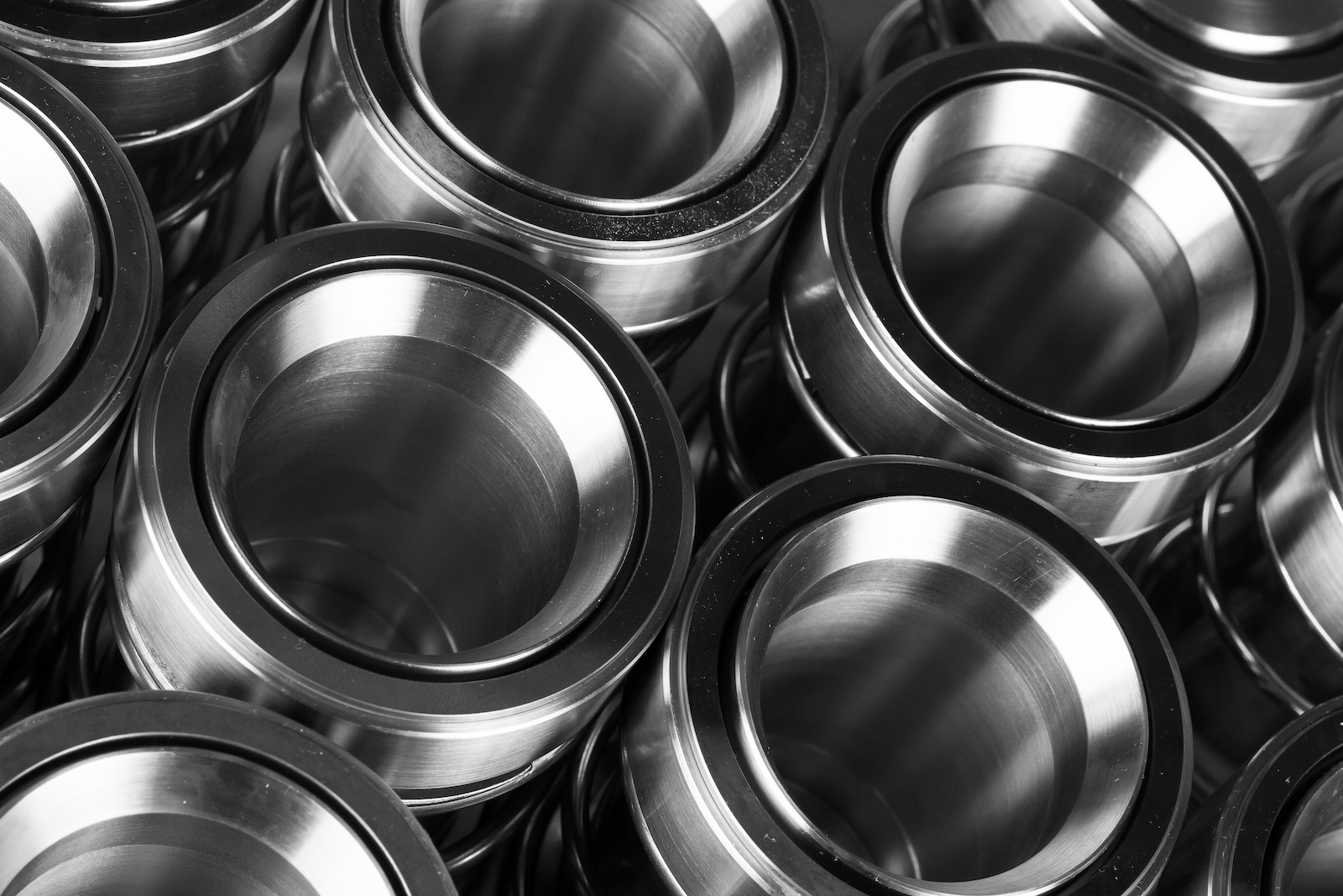 close up image of a industrial-sized mechanical seal